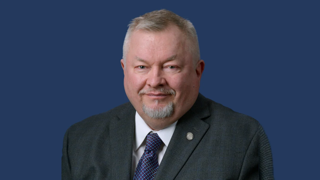 Michigan House passes bill allowing pistols for protection while bow hunting