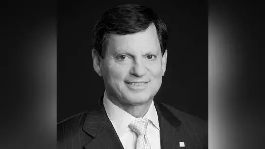 Milwaukee Bucks and Fiserv Forum announce holiday ticket discounts for multiple events