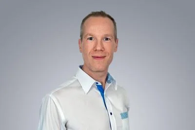 Medium charles cadieu headshot