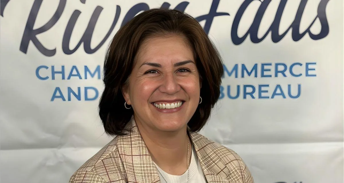 How small businesses can use AI-generated digital products for extra revenue