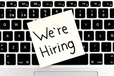 Medium werehiring05