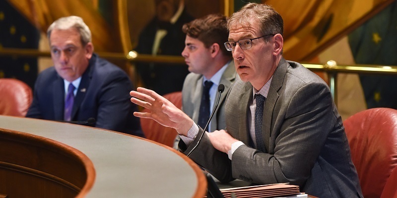 Curran: "The Illinois Senate Republican Caucus unanimously voted for HB 2189 to help cap the cost of insulin for high-risk diabetics. " - Vimarsana News