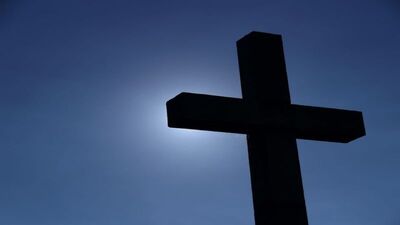 Medium crucifix800