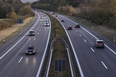 Medium highway