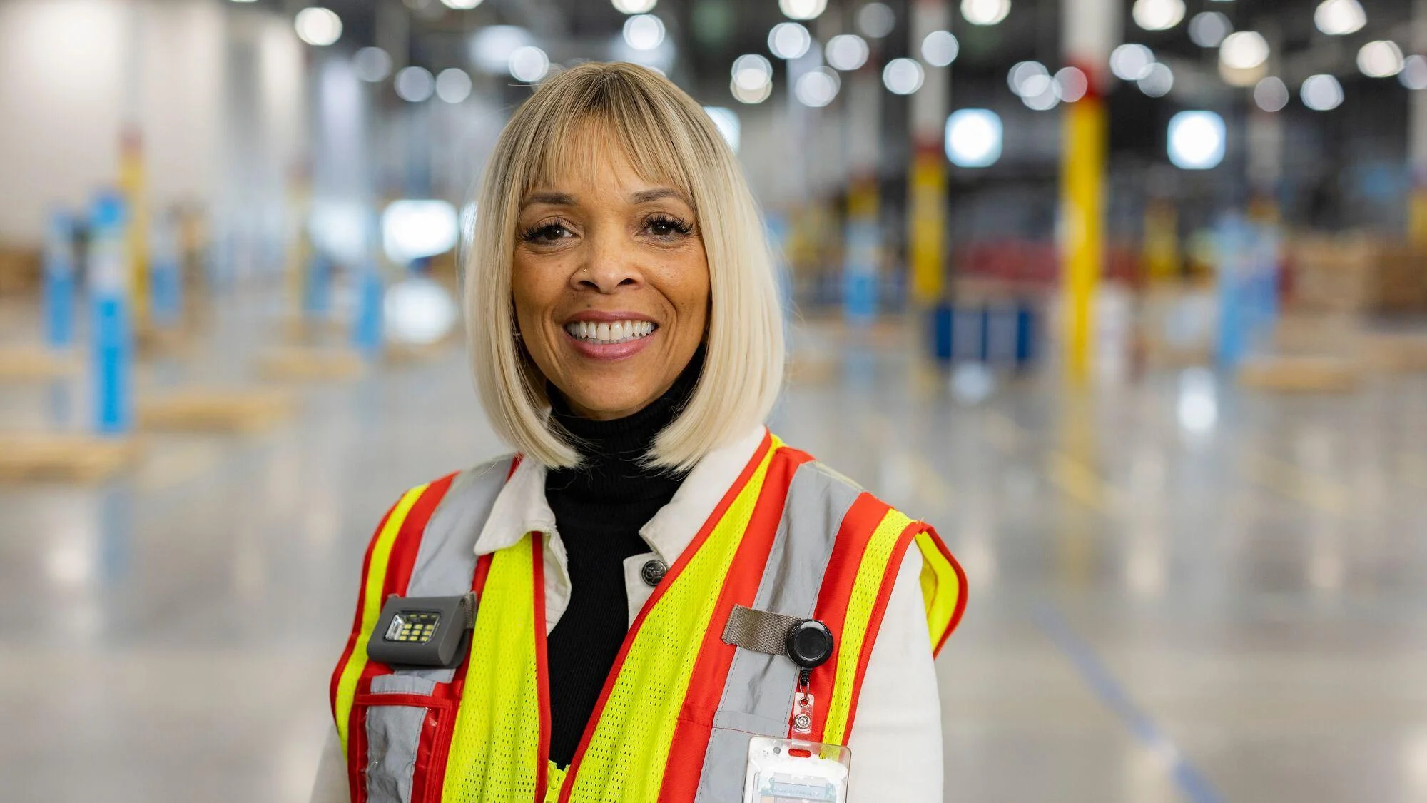 Amazon to hire 250,000 U.S. workers for holiday season amid cooling labor market