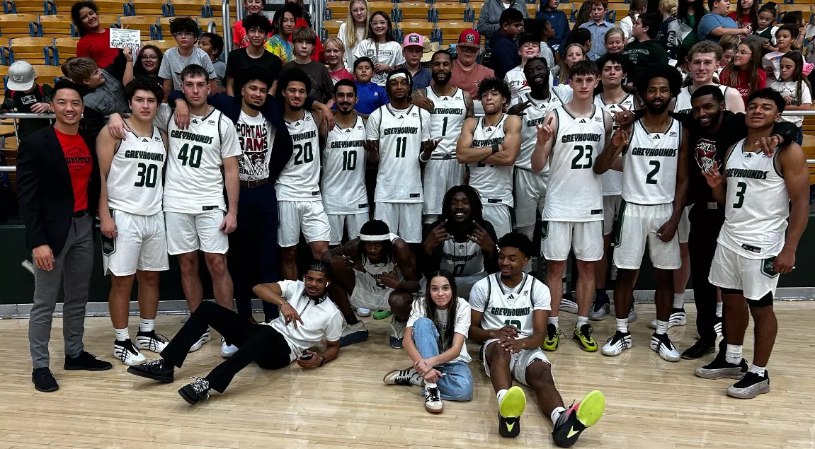 ENMU men's basketball defeats Northern New Mexico before large crowd at annual kids day