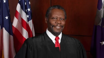 Medium henryautrey