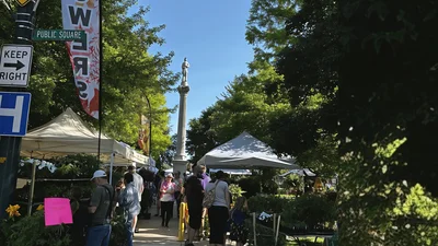 Medium farmers market