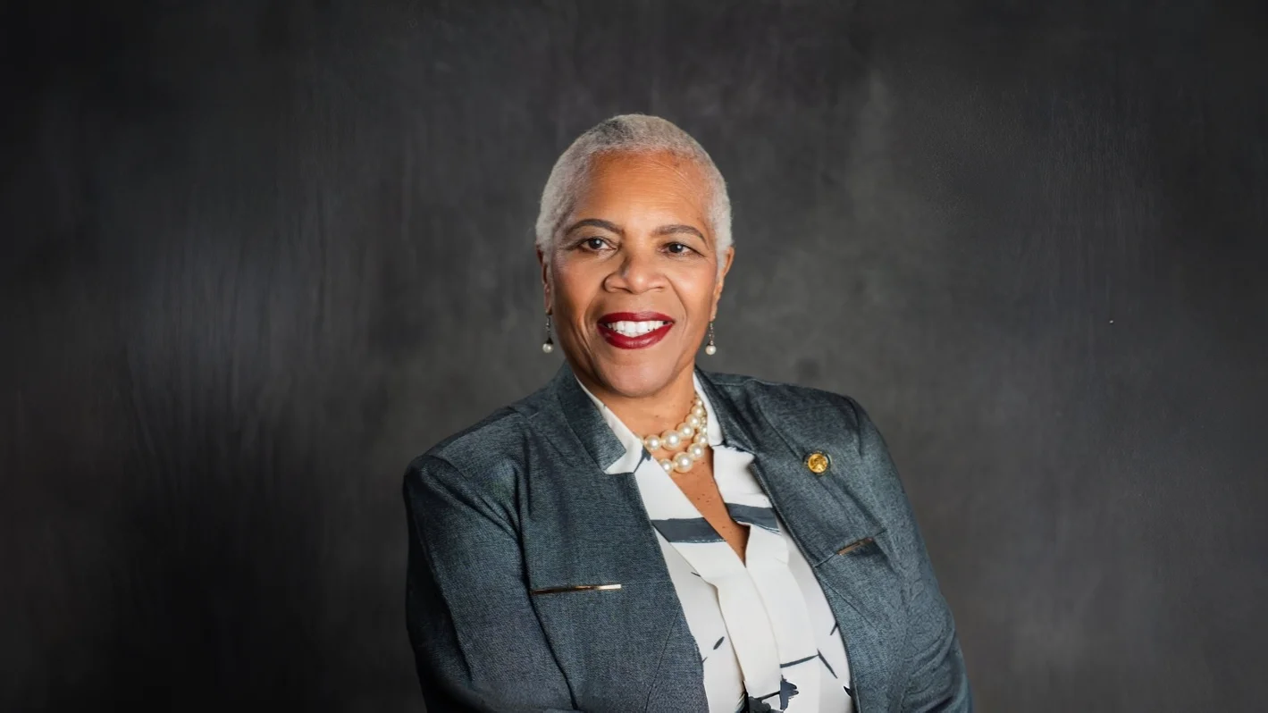 Sen. Paula Hicks-Hudson voted yes on SB326, a bill to require computer science in high school
