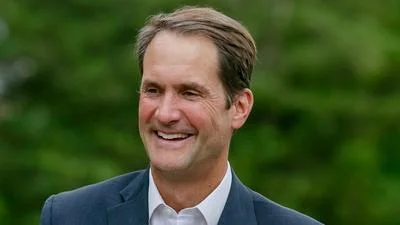 Jim Himes addresses political discourse and defends colleagues on social media