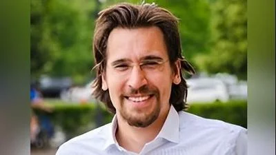 Brad Paquette supports Michigan legislation restricting medical treatments for minors