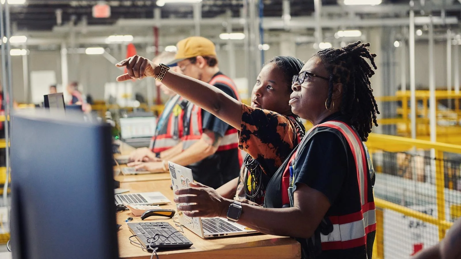 OPINION: Amazon’s Blue-Collar Bet on the Economy