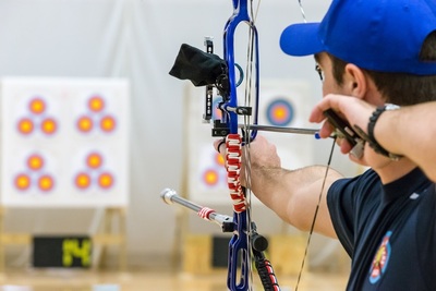 Medium archery