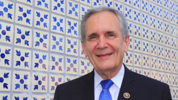Lloyd Doggett criticizes Trump over Iran conflict response and public health preparedness