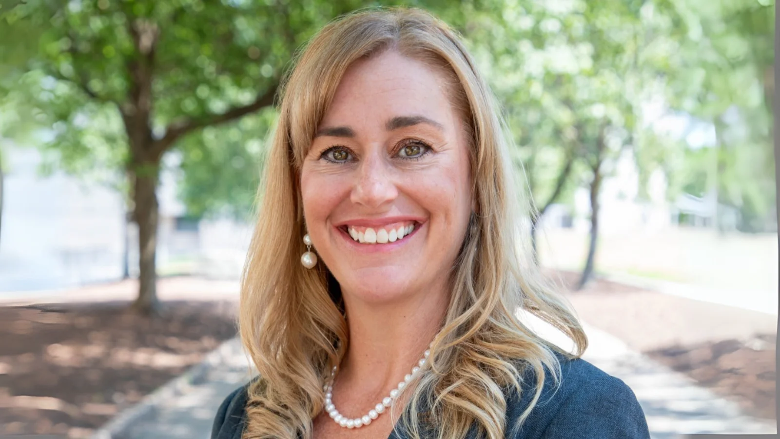 Do college majors contribute to the gender pay gap in North Carolina