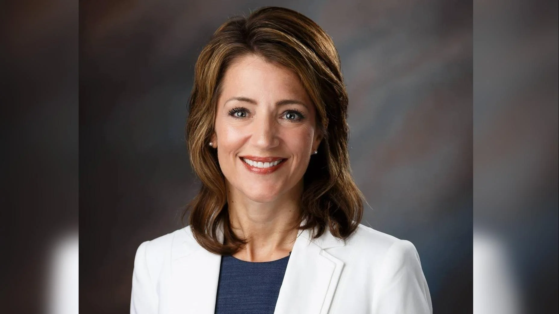 2024: North Dakota’s alcoholic beverages license taxes collections were down, changing by 1.4% from the previous year