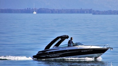 Medium boat