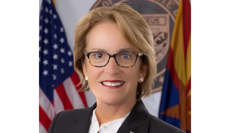 Wendy Rogers shares insights on hiking and education in recent tweets