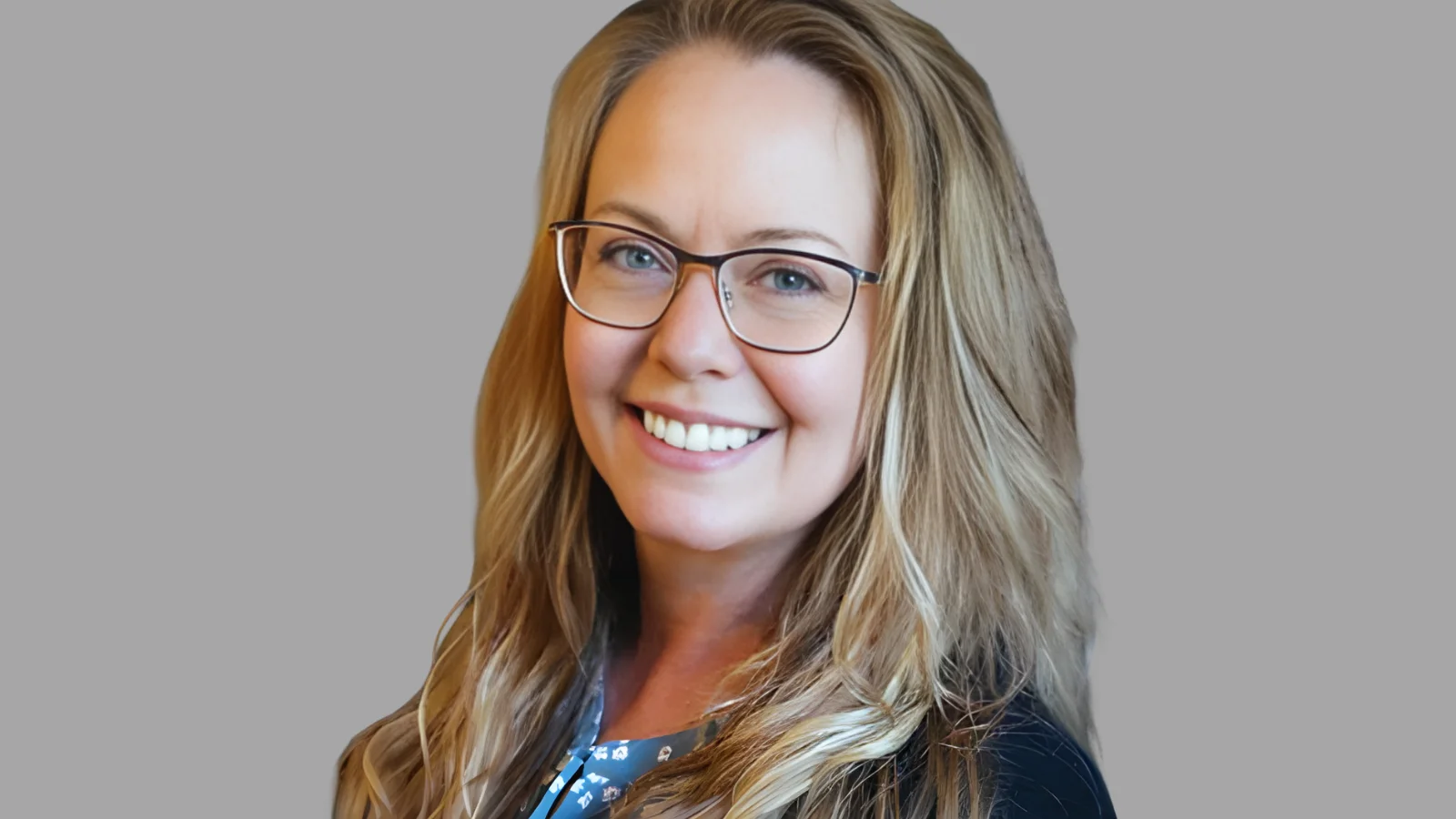 Gayle Maslakow receives OME Vision Award for contributions in clinical teaching