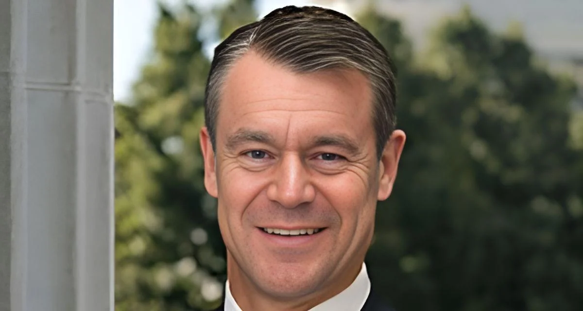 Senator Todd Young leads hearing on trucking and commercial bus industry issues