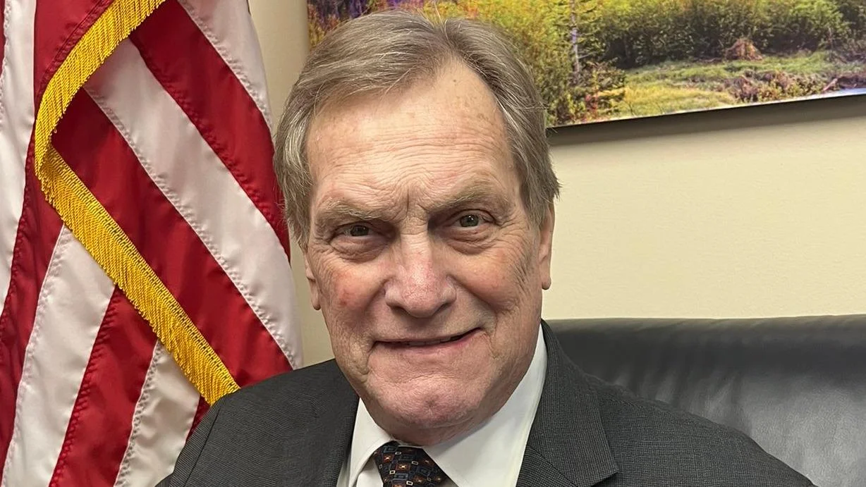 Congressman Mike Simpson comments on tax policy, nuclear energy progress, and political accountability