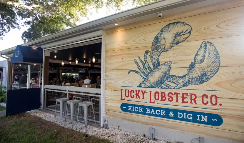 Lobster restaurant faces lawsuit after customer bites shell - Vimarsana News
