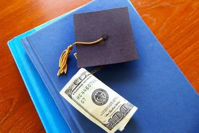 Medium financial aid 03