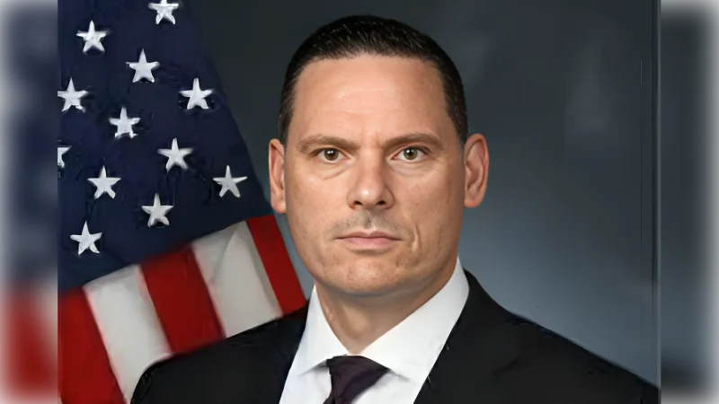 Two former postal workers sentenced for theft of over $4 million in Treasury checks