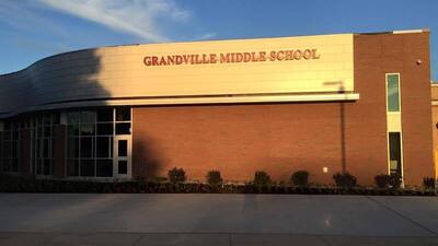 Medium grandville