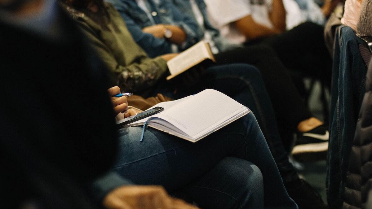 Sincerely media dgxogexaxm8 unsplash