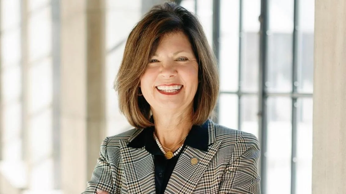 Ibach files LB1199 to change legal education and rural practice loan assistance