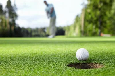 Medium golf2