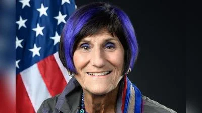 Rosa DeLauro criticizes GOP on environment, education funding, and minimum wage