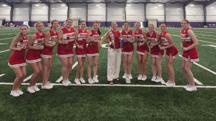 Webp cburgcheer1