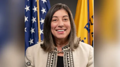 Medium jne30r2m3dhs7s7j0cuy9kg3s9sb