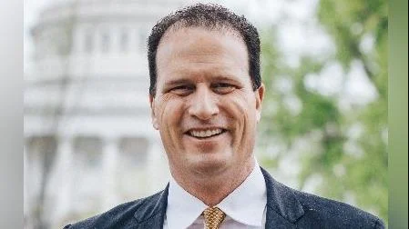 Pfluger introduces bipartisan bill targeting deepfake revenge porn