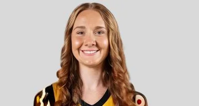 Averi Kroenke, player