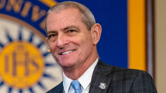 363 coaches at institutions in Milwaukee County earned $132,213 on average in 2024