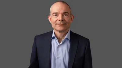 Medium tristranroberts