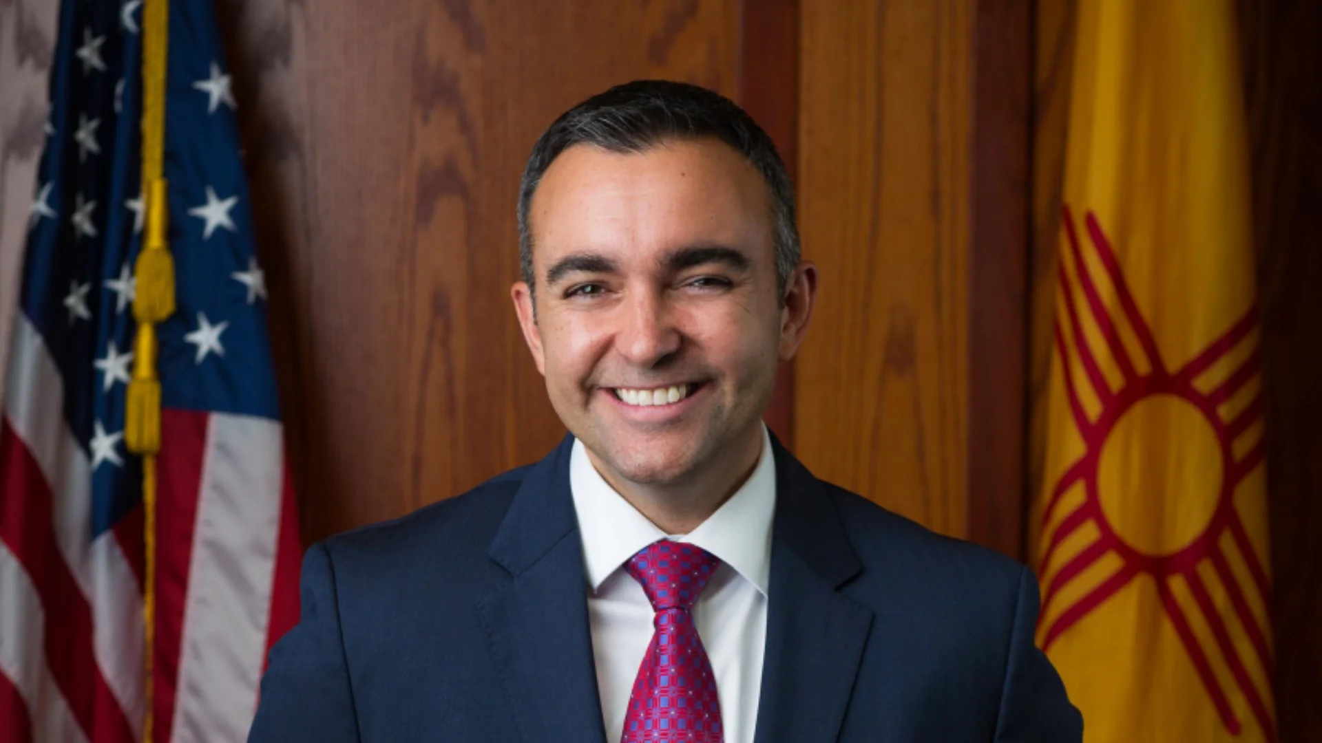 Attorney General Raúl Torrez supports case dismissals against Letitia James and James Comey