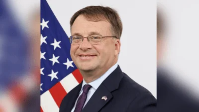 Medium 4umoeg0xaj7w52lj4jfs2s20ia16