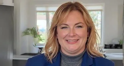 Medium amanda