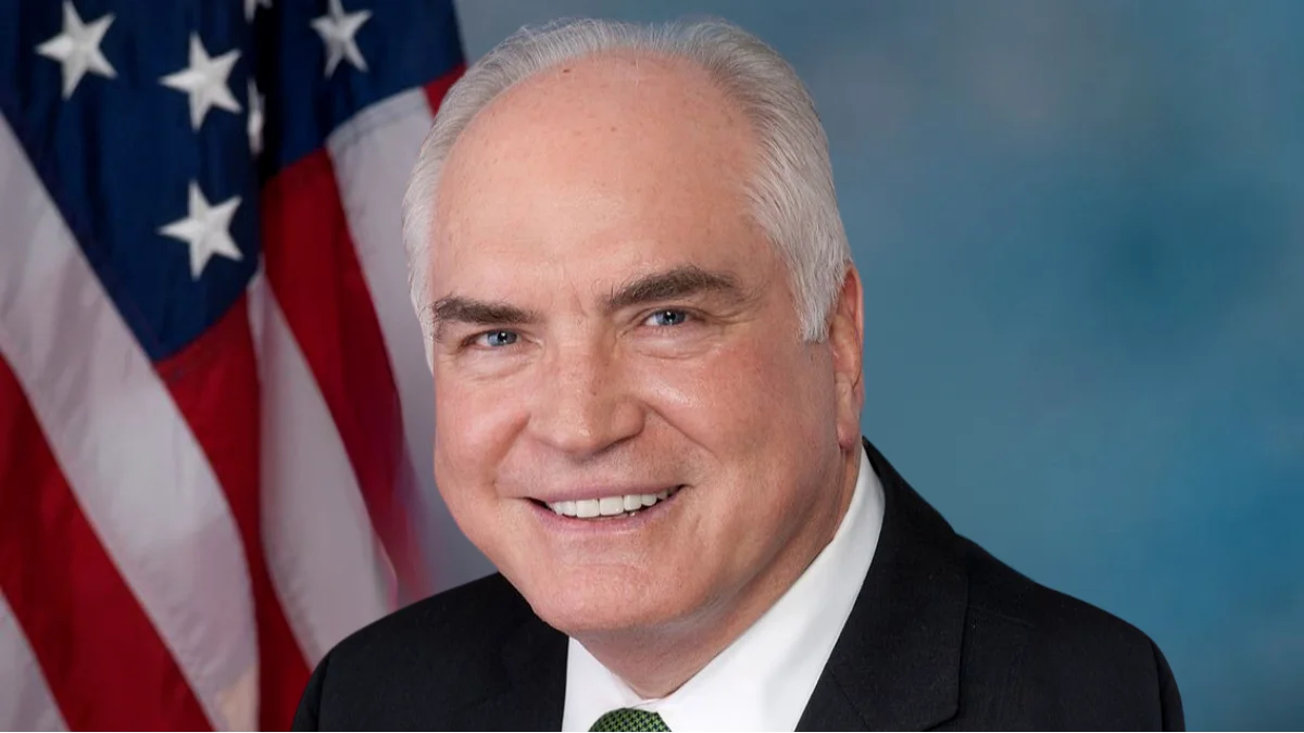 Kelly supports new bill aimed at cutting taxes and boosting local economies