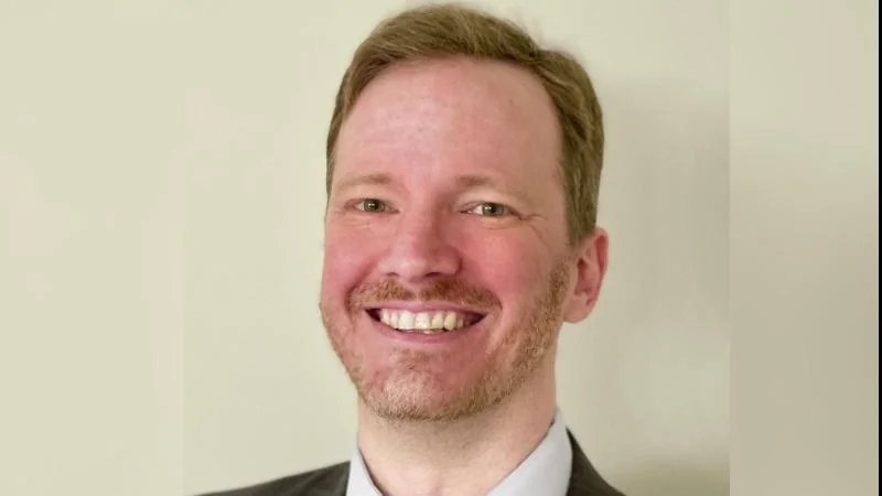 Loudoun County Republican Committee calls for volunteers and shares views on social media