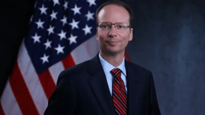 Medium alanpurcell