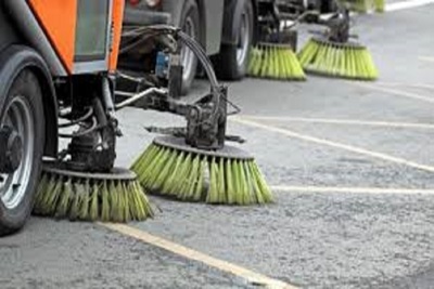 Medium streetsweeping