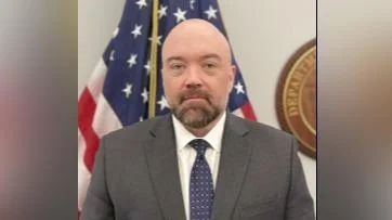 Career offender receives eight-year sentence for threats against judge and prosecutor