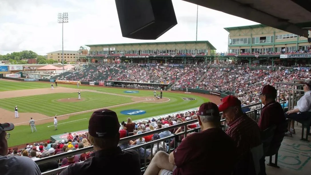 Louisiana defeats Missouri State baseball team to avoid series sweep