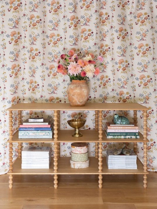 Lucy’s Garden - Antique Cream 