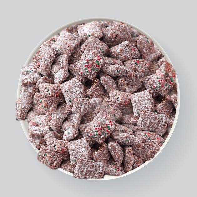 Candy Cane Muddy Buddies Chex Party Mix | Puppy Chow